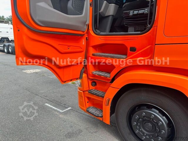 Standardowy ciągnik siodłowy SCANIA S500 Retarder Tank 1000L ACC Standklima