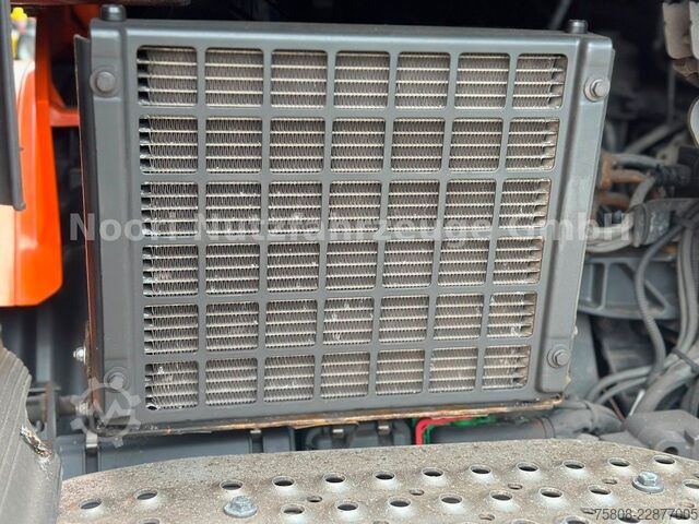 Standardowy ciągnik siodłowy SCANIA S500 Retarder Tank 1000L ACC Standklima