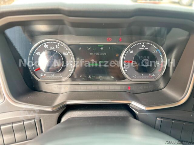 Standardowy ciągnik siodłowy SCANIA S500 Retarder Tank 1000L ACC Standklima