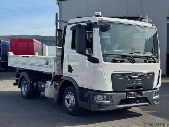 Furgón volquete trilateral MAN TGL 8.220 / 2 x AHK / 3 SITZE