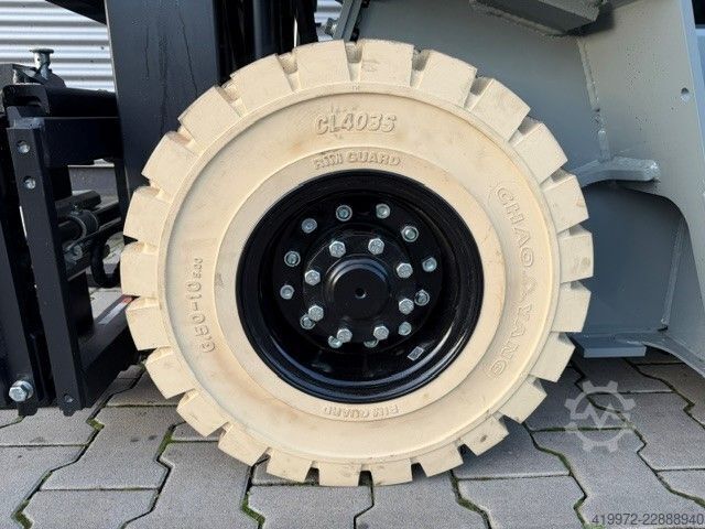 Electric 4-wheel forklift Noblelift CPD18-A2
