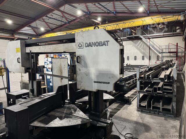 LÍNEA DE TALADRADO CON SIERRA CNC DANOBAT T3CH126 CPI105DI