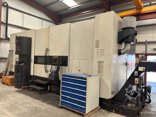 מרכז חריטה וכרסום CNC Mazak E-650H