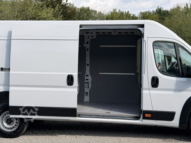 Furgone lastrato a passo lungo con tetto alto Peugeot Boxer Kasten 435 L4H2  180 AUT/NAvi/PDC