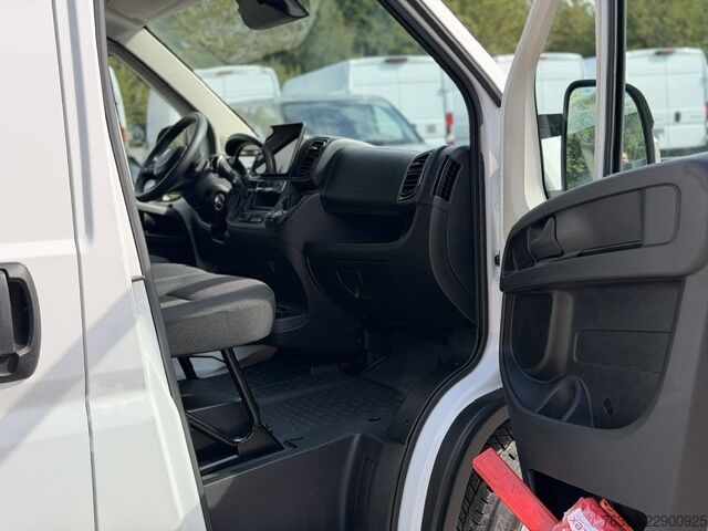 Furgone lastrato a passo lungo con tetto alto Peugeot Boxer Kasten 435 L4H2  180 AUT/NAvi/PDC