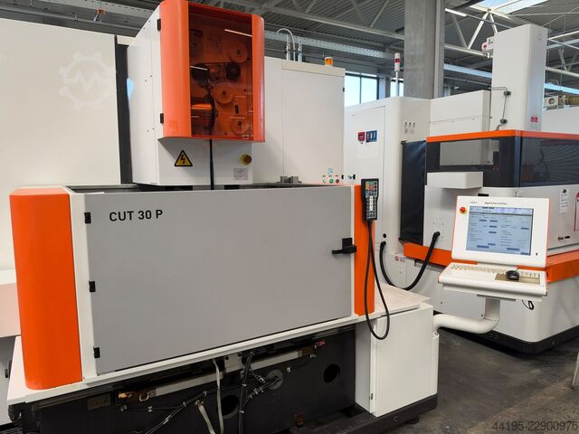 Drahterodiermaschine +GF+ CUT 30P