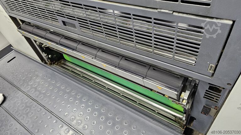 오프셋 인쇄기 MAN Roland R 704 DD