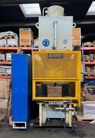 Abwickel-, Richt- und Stanzanlage PBK Automation 