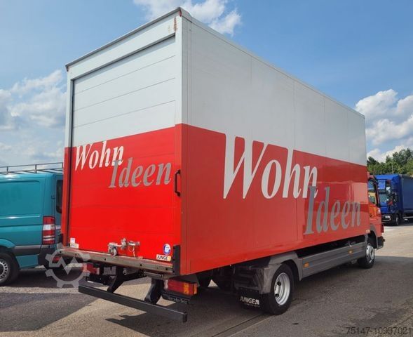 Box van MERCEDES-BENZ 816 Atego 3-Sitzer Möbel Rolltor Treppe 6 Meter