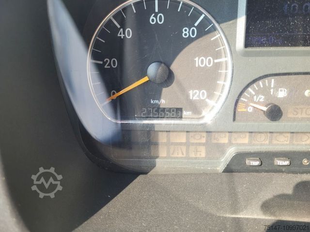 Box van MERCEDES-BENZ 816 Atego 3-Sitzer Möbel Rolltor Treppe 6 Meter