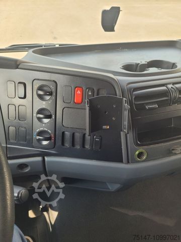 Box van MERCEDES-BENZ 816 Atego 3-Sitzer Möbel Rolltor Treppe 6 Meter