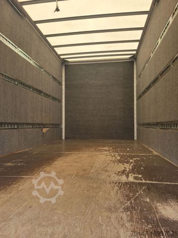 Box van MERCEDES-BENZ 816 Atego 3-Sitzer Möbel Rolltor Treppe 6 Meter