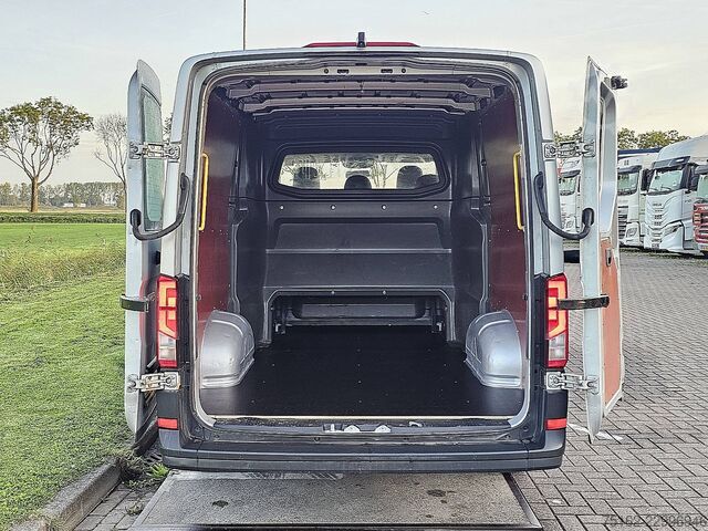 VOLKSWAGEN CRAFTER 35 2.0 navi 140 hk!! VW CRAFTER 35 2.0  Navi 140pk!!