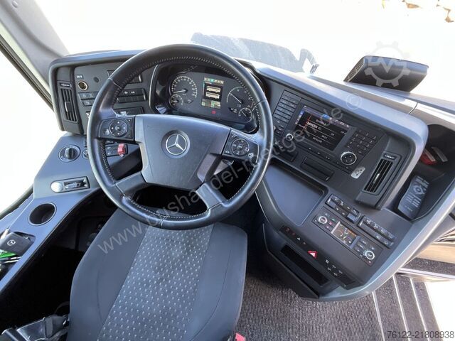 Autocar Mercedes-Benz Tourismo 15 RHD