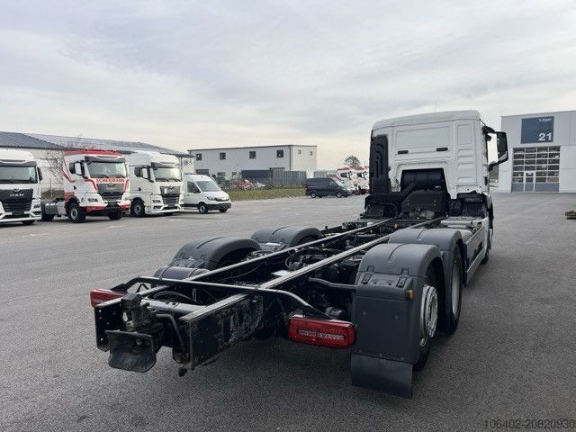 Kamyon şasisi MAN TGS 26.360 6x2-4 LL