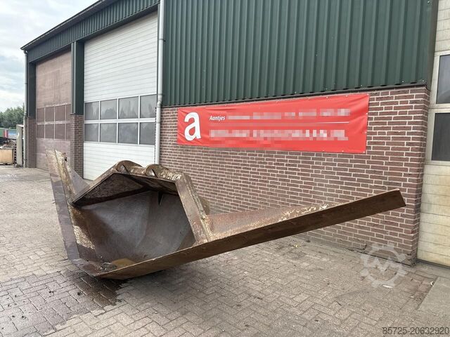 ショベル  Profielbak CW 30