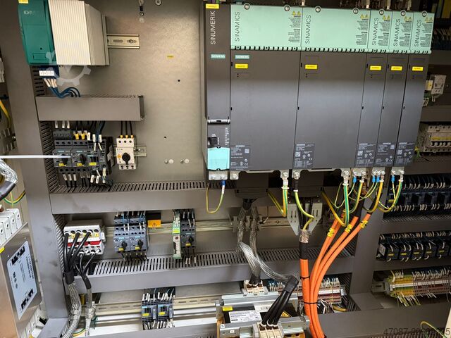 Centro de torneado y fresado CNC DMG Gildemeister CTX 510 ecoline