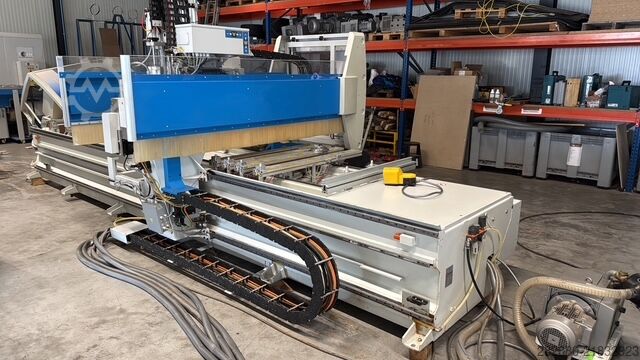Bearbeitungszentrum Masterwood Projekt 415L