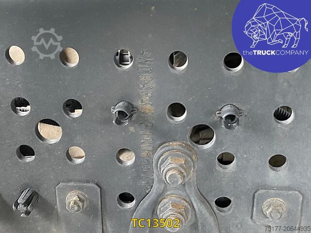 Estándar-SZM Mercedes-Benz Arocs 1943