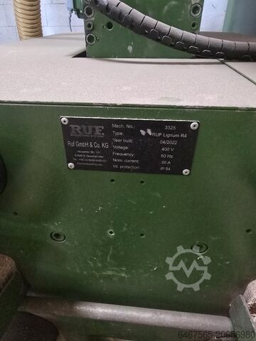 مكبس إنتاج قوالب الوقود (بريكيتر) RUF Lignum R6