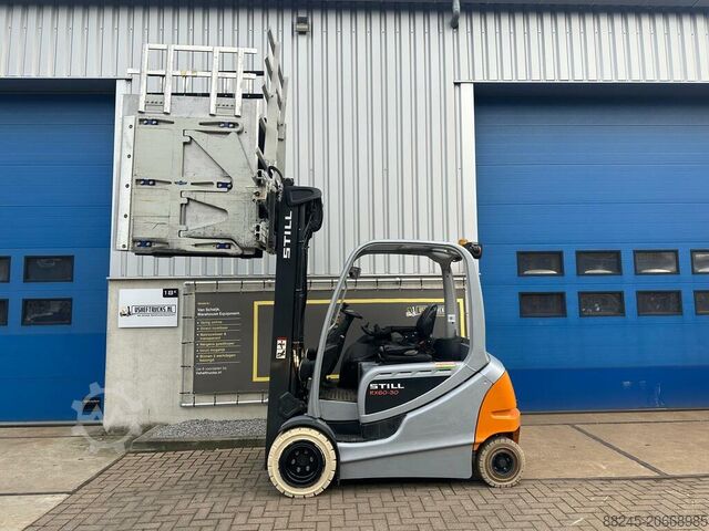 VS-22510 Empilhadeira elétrica Triplex Still RX60-30L com garra Cascade STILL RX60-30L