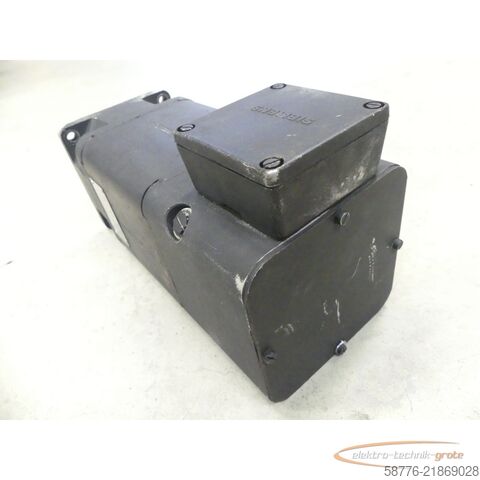 Upravljačka jedinica Siemens 1HU3074-0AC01-0ZZ9 Permanent Magnet Motor SN: E4D10401054008
