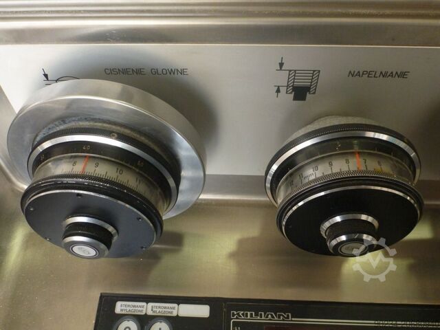 Prensa de comprimidos Kilian modelo T100/18 EU-B KILIAN T100/18