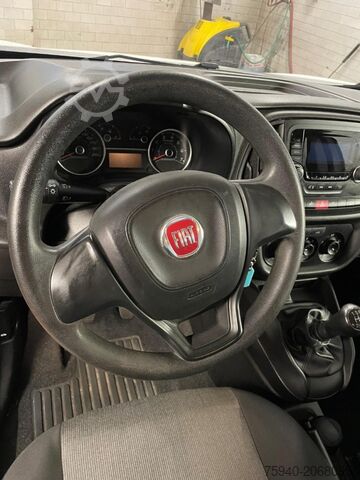 Микробус FIAT Doblò  Doblò 1.3 MJT PC Combi N1 SX
