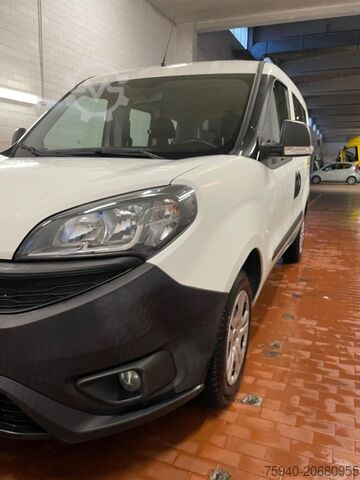 Микробус FIAT Doblò  Doblò 1.3 MJT PC Combi N1 SX