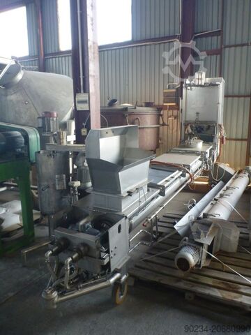 Gebrauchter Doppelschnecken-Kühlförderer von AMF, Modell HDS 250 x 3500 AMF HDS 250 x 3500