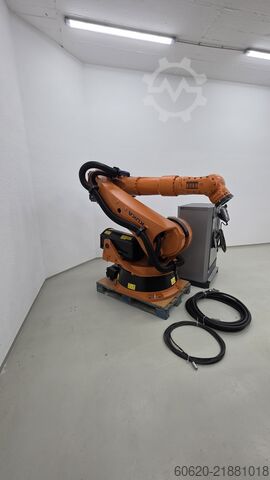 Robot industrial KUKA KR 240 L180-2 2000