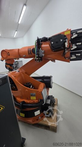 Robot industrial KUKA KR 210-2 2000
