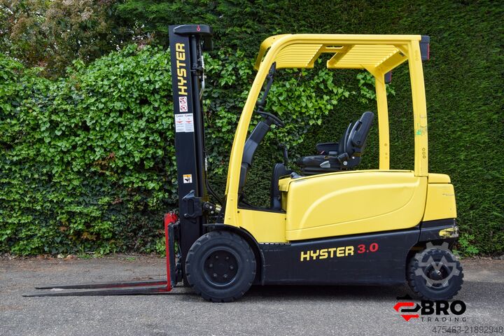 Viljuškar Hyster J3.0XN
