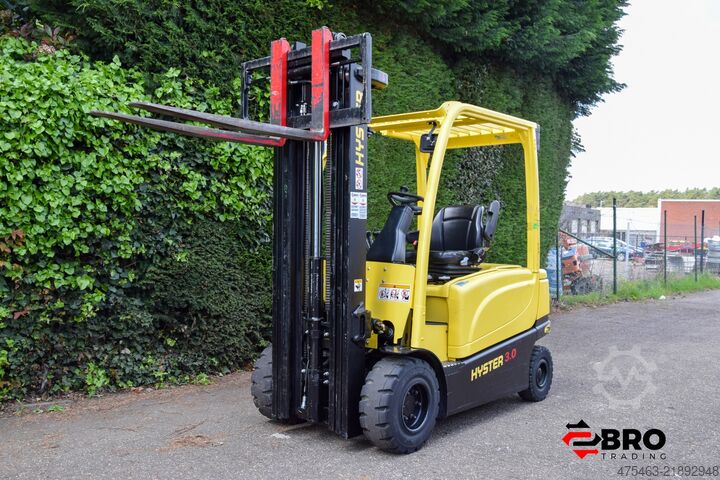 Viljuškar Hyster J3.0XN
