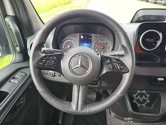 ऊंची छत वाला स्टेशन वैगन MERCEDES-BENZ SPRINTER 317 L2H2 LED Mbux10