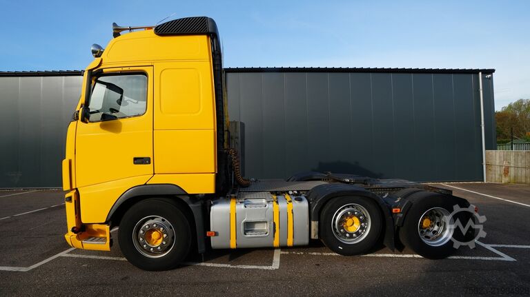 Standardni SZM Volvo FH 440 6x2 tractor unit