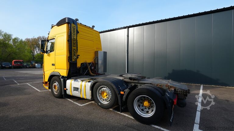 Standardni SZM Volvo FH 440 6x2 tractor unit