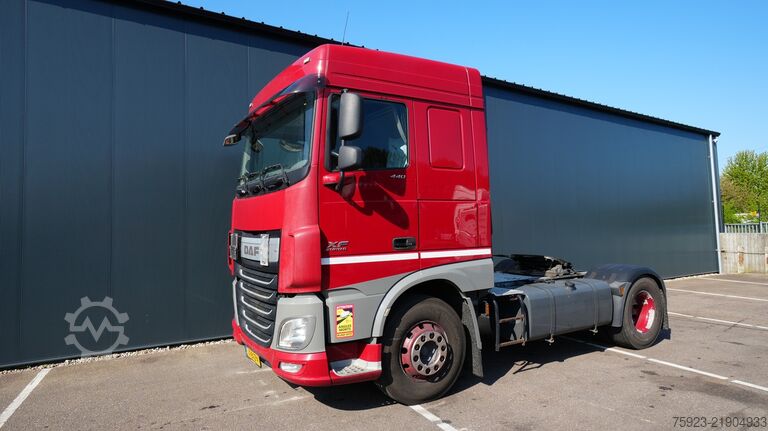 Padrão-SZM DAF XF 440 sc tractor unit