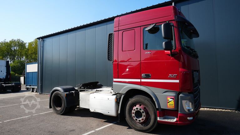 Padrão-SZM DAF XF 440 sc tractor unit