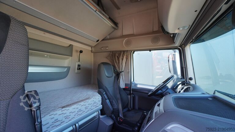 Sistema de braço de gancho DAF XF 460 – 8x2 hooklift truck