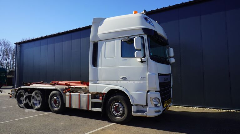 Sistema de braço de gancho DAF XF 460 – 8x2 hooklift truck