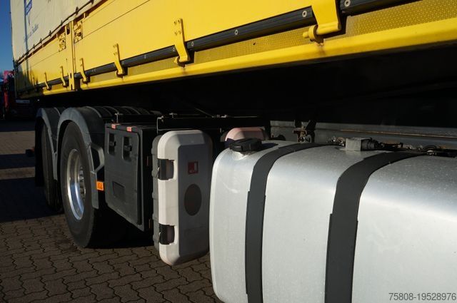 Kipper LKW VOLVO FH460 Getreidekipper Lenk Staplerhalterung