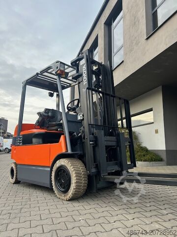 Forklift Toyota 7FBMF30