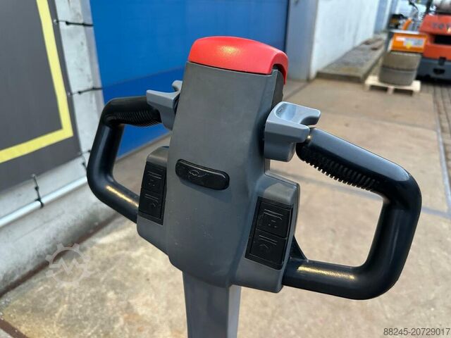 VS-22539 Truk palet listrik kompak Still ECH15 STILL ECH15