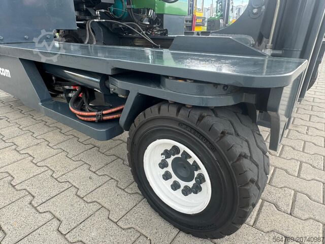 Čtyřcestný vysokozdvižný vozík Combilift C5000 / Low mast/ Only 2800 mm height