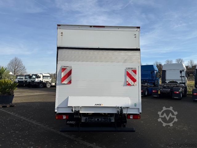 Фургон-бокс IVECO Daily 35C16 Koffer Ladebordwand 750kg