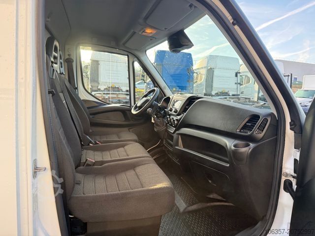 Фургон-бокс IVECO Daily 35C16 Koffer Ladebordwand 750kg