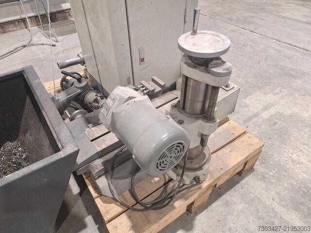 CNC-sorvi Dugard TT-60