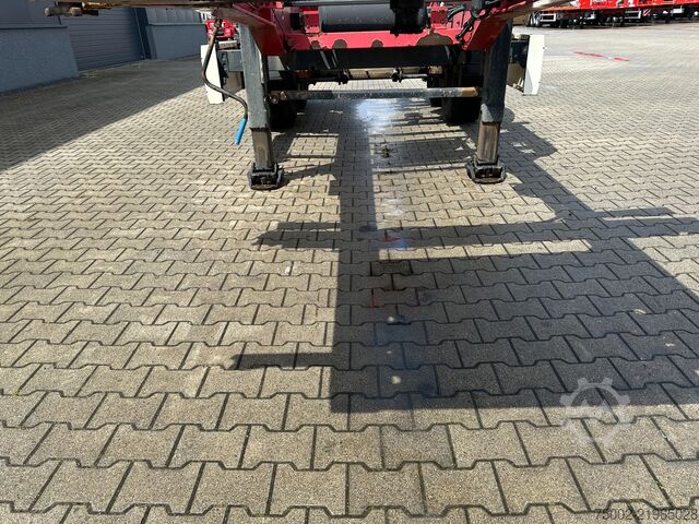 集装箱运输 Krone 2-axle 20FT chassis / BPW + drumbrakes, / airsu...