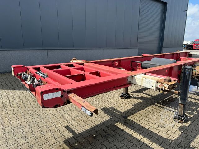 集装箱运输 Krone 2-axle 20FT chassis / BPW + drumbrakes, / airsu...